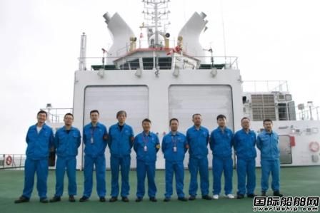 我國首艘自主建造極地科考破冰船“雪龍2”號交付 我國首艘自主建造極地科考破冰船“雪龍2”號交付